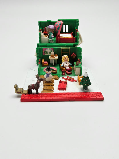 Polly pocket ski lodge variation 100% complete
