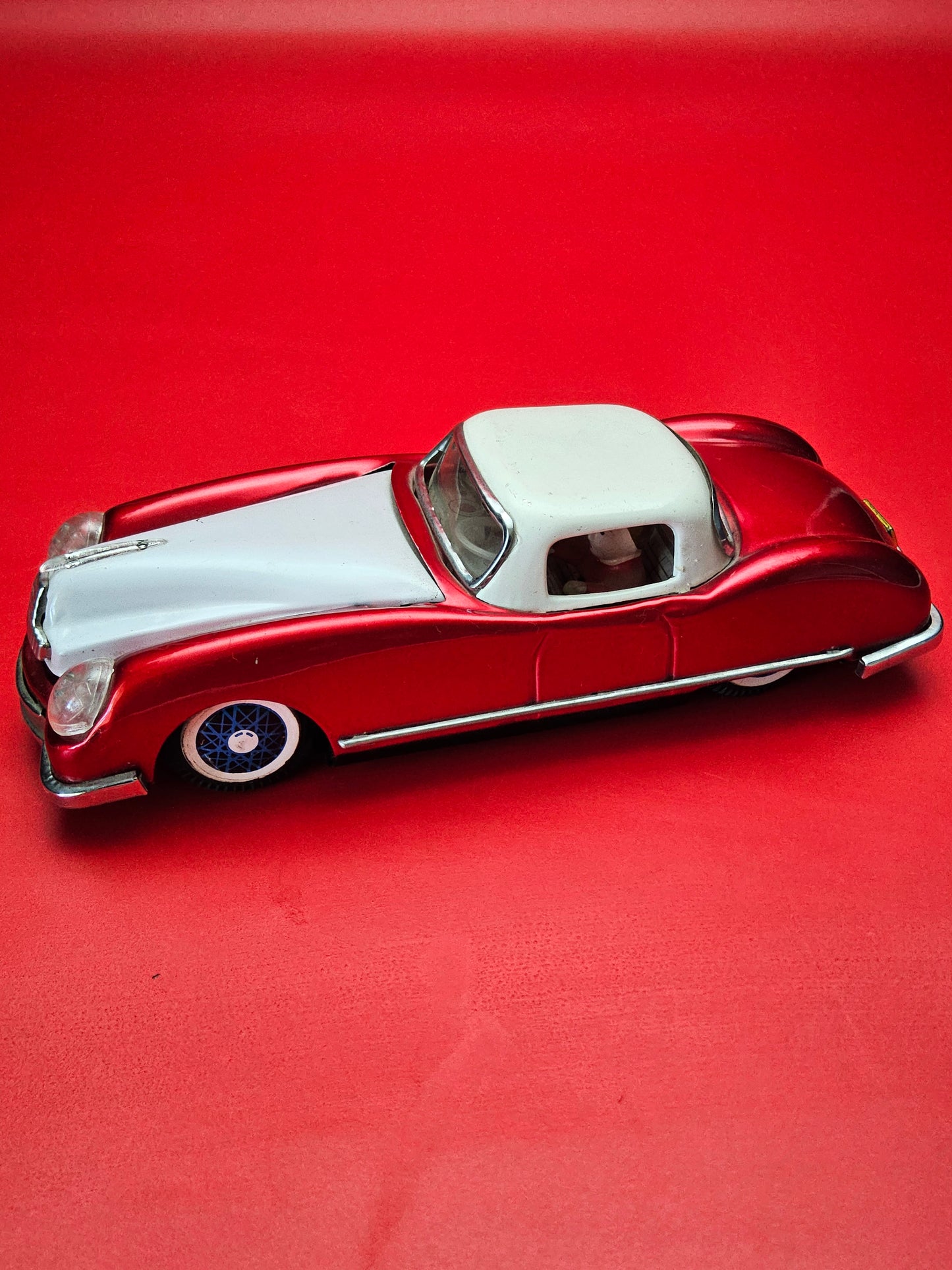 Tin plate friction model car