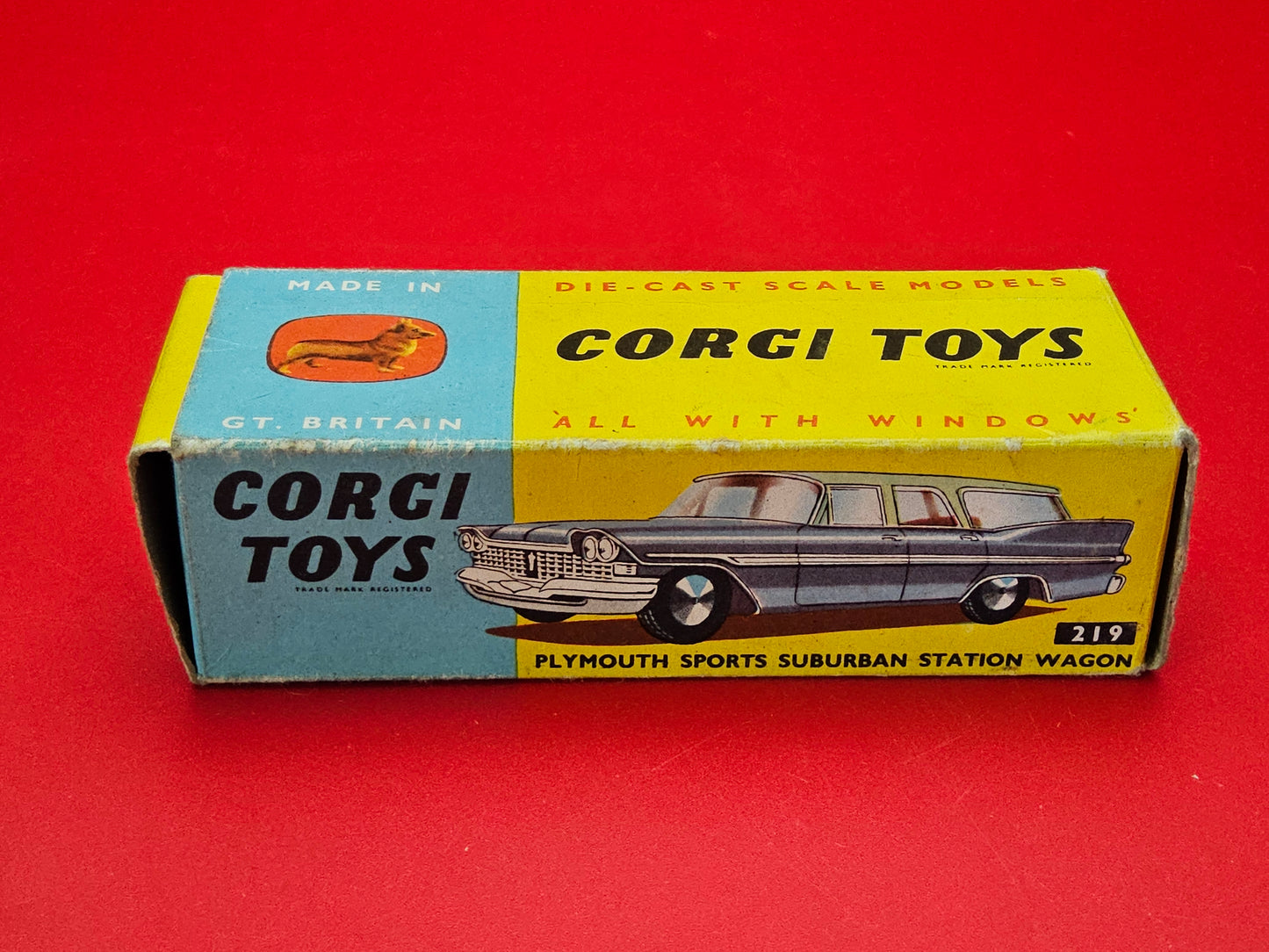 Corgi 219 Plymouth sport suburban station car with box