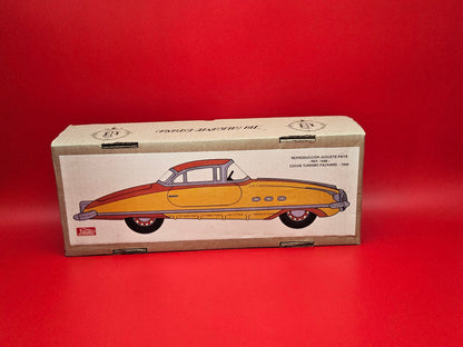 Tin plate Paya model car with original box and certificate