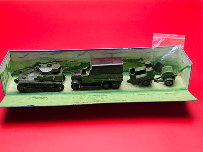 Dinky #151 royal tank corp medium tank set with original box