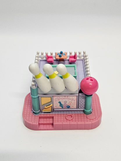 Polly pocket bowling alley 100% complete