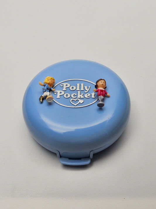 Polly pocket skating days 100% complete