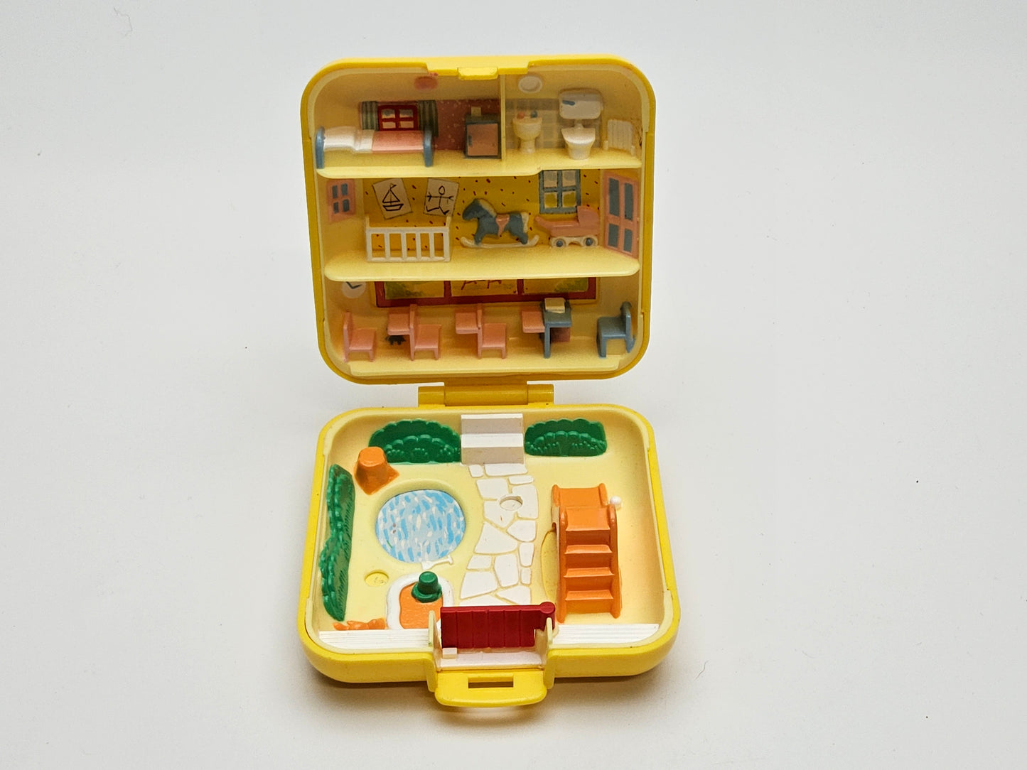 Polly pocket Midge's playschool 100% complete