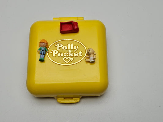 Polly pocket Midge's playschool 100% complete