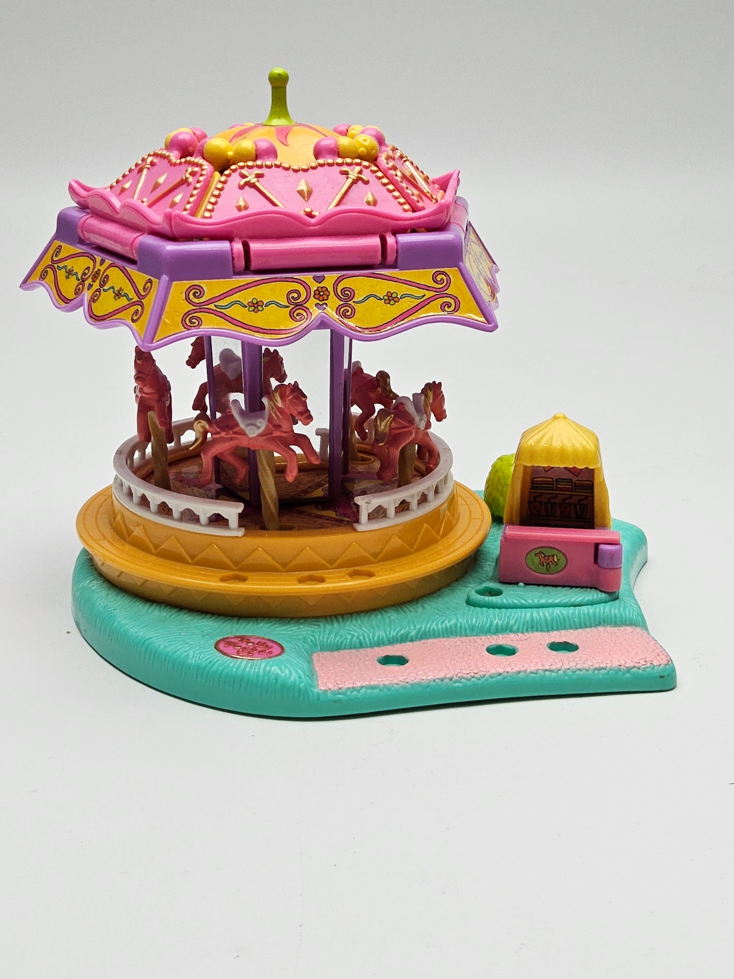 Polly pocket carousel 100% complete