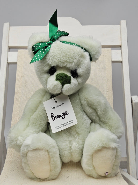 Kaycee bear Breeze