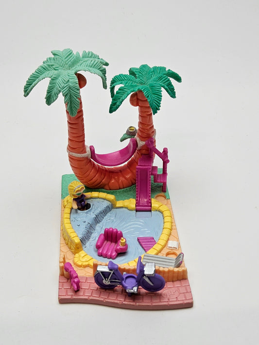 Polly pocket palm tree 100% complete