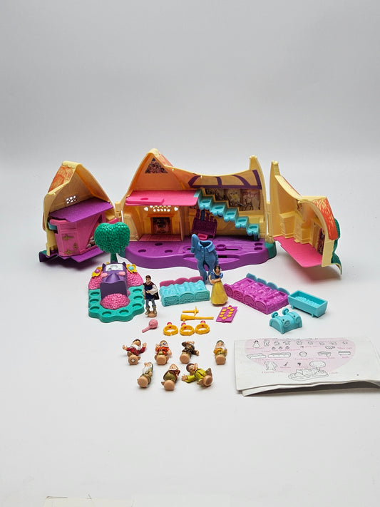 Polly pocket like snow white house 100% complete
