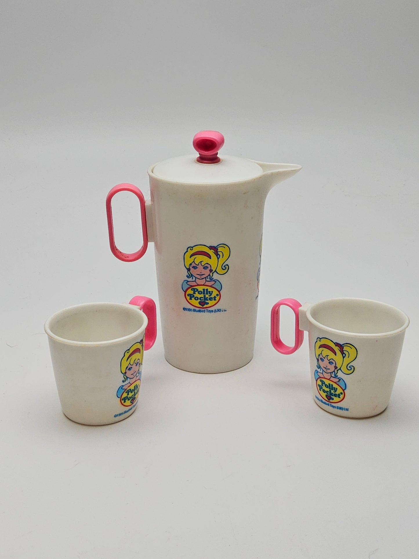 Polly pocket tea pot and 2 cups