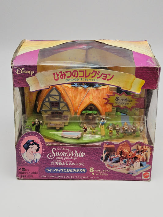 Polly pocket snow white in original asian packaging
