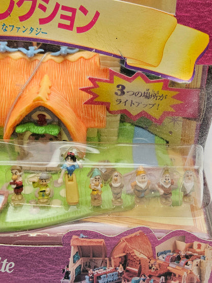 Polly pocket snow white in original asian packaging