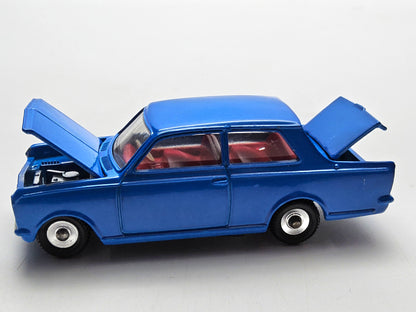 Dinky 136- vauxhall Viva