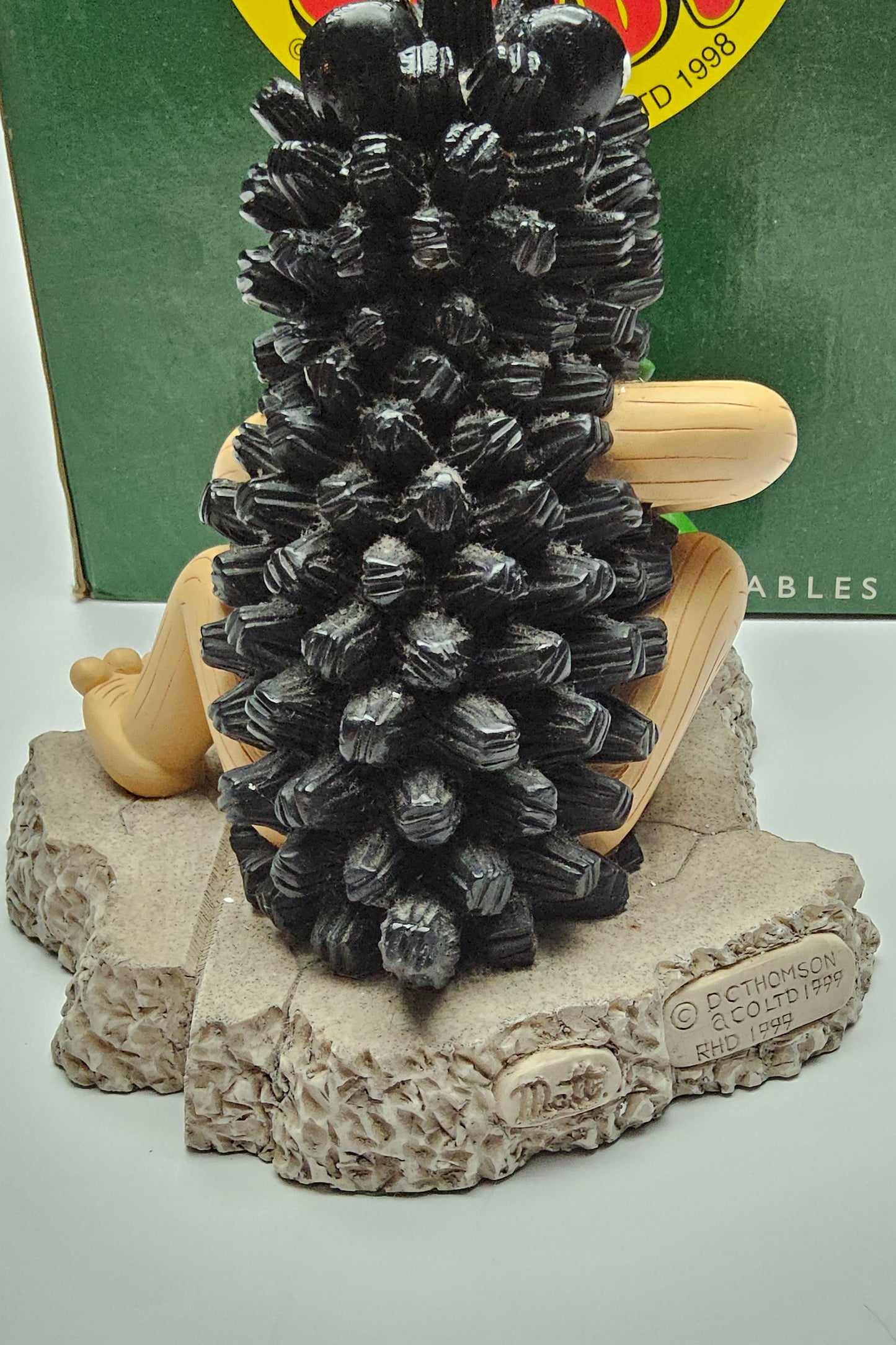 Large Gnasher figurine by Robert Harrop