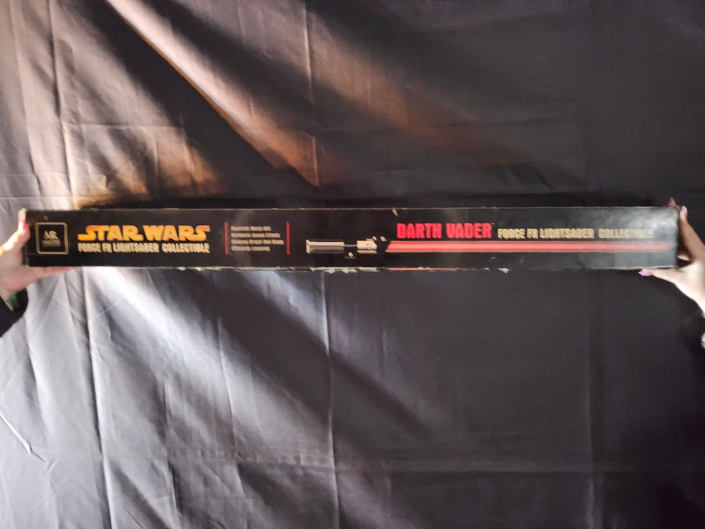 Star wars FX lightsaber collectable in complete box