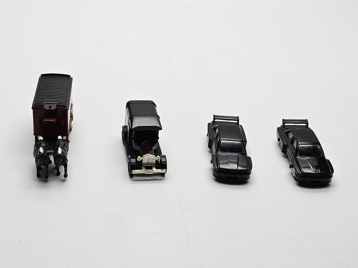 Bundle of diecast models