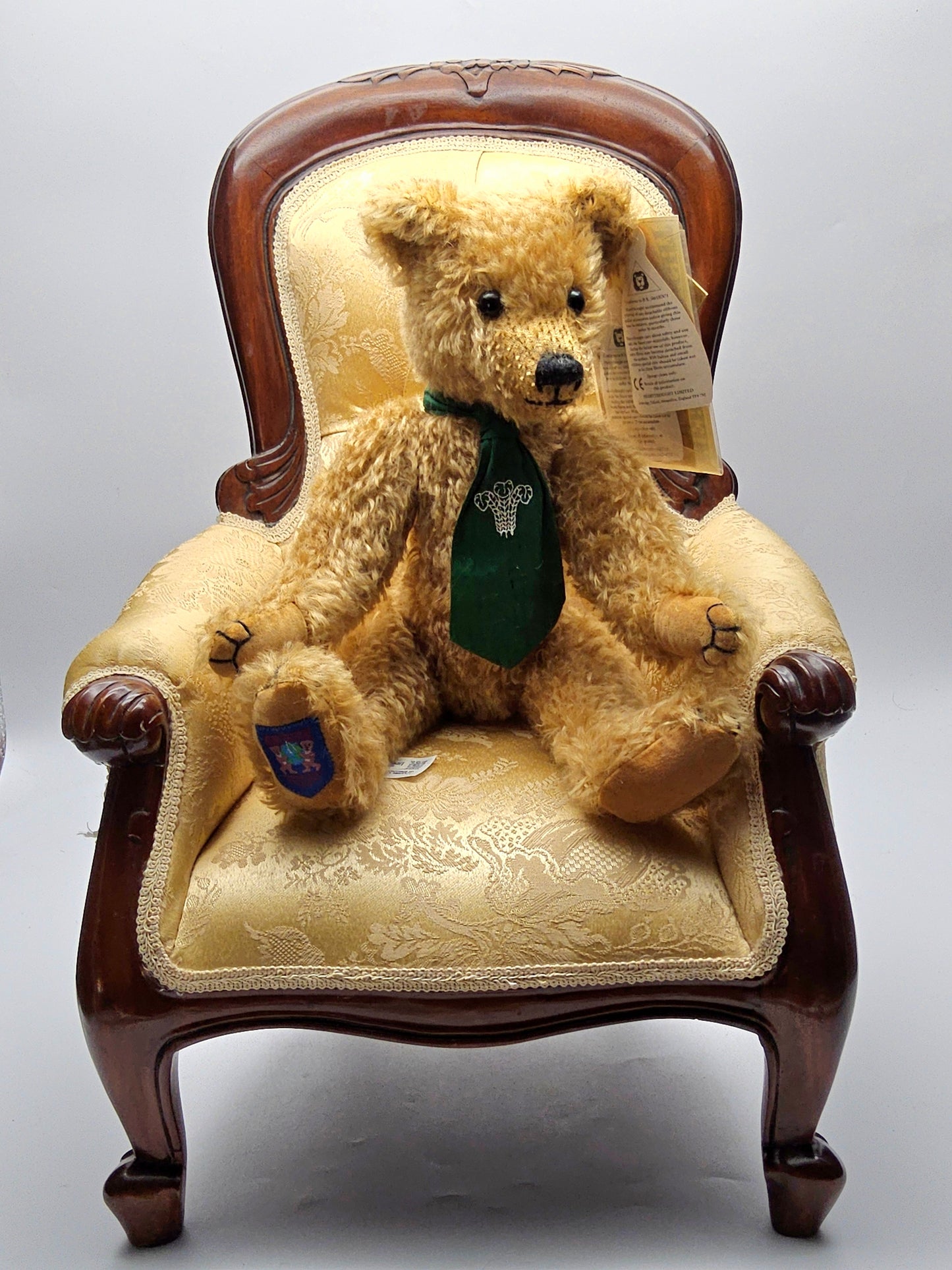 Merrythought Caernarfon bear