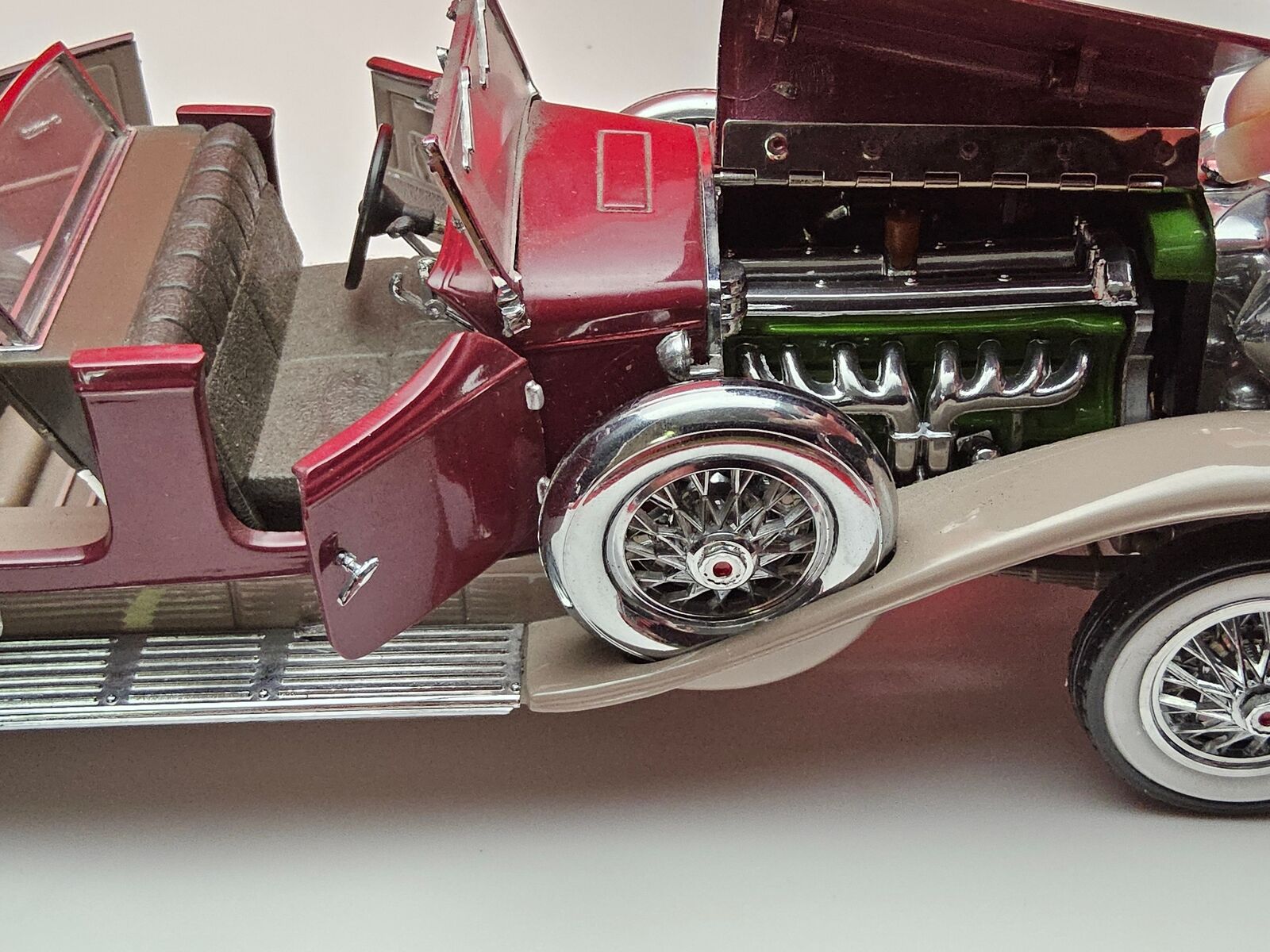 Franklin mint 1930 Duesenberg J Derham Tourster with original packaging