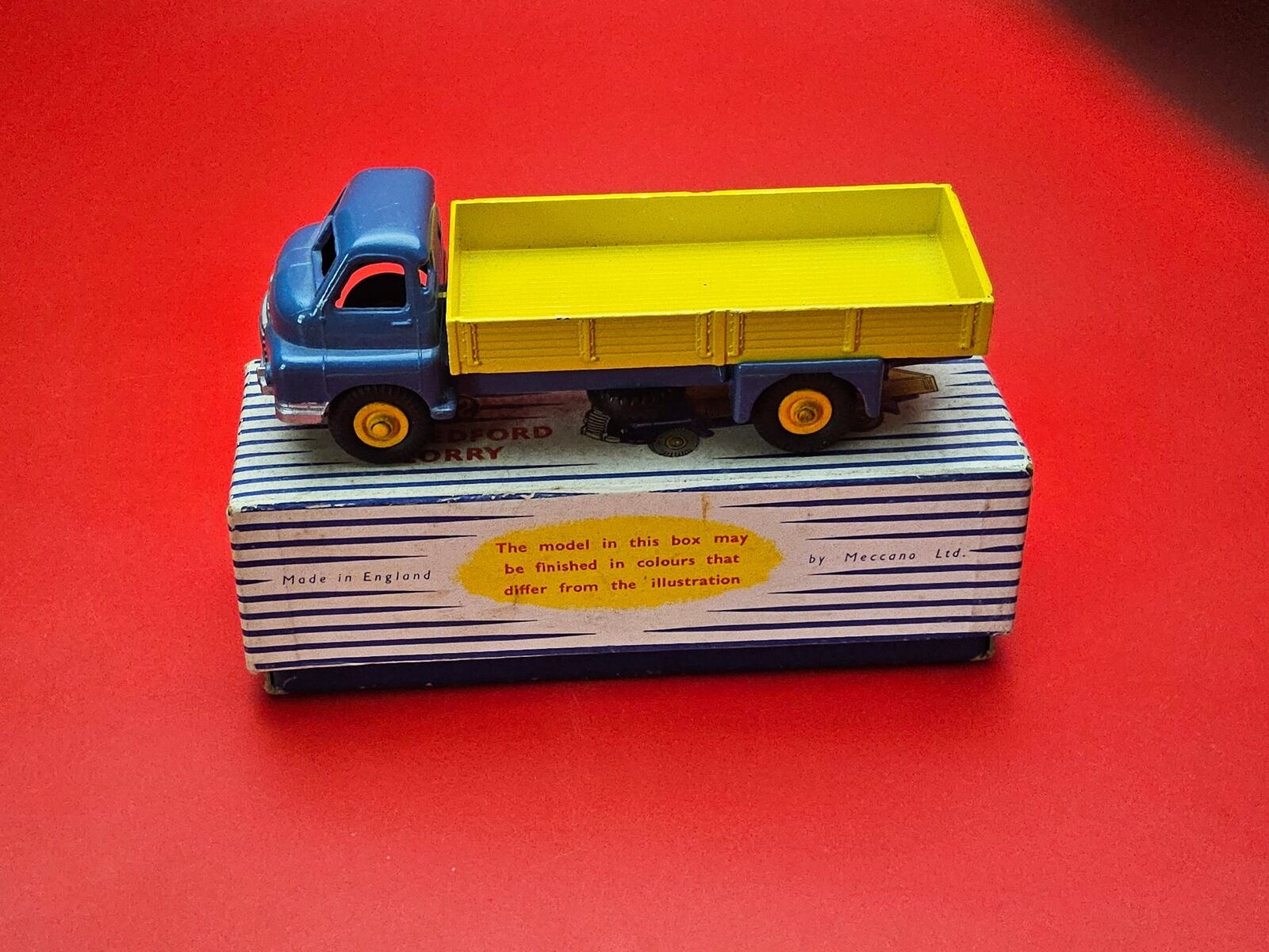 Dinky #922 big bedford lorry with priginal box