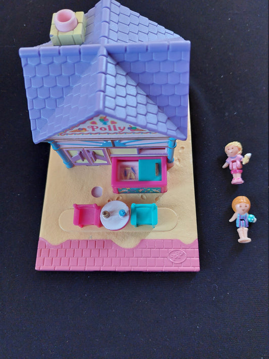 Polly pocket 100% complete variation beach cafe