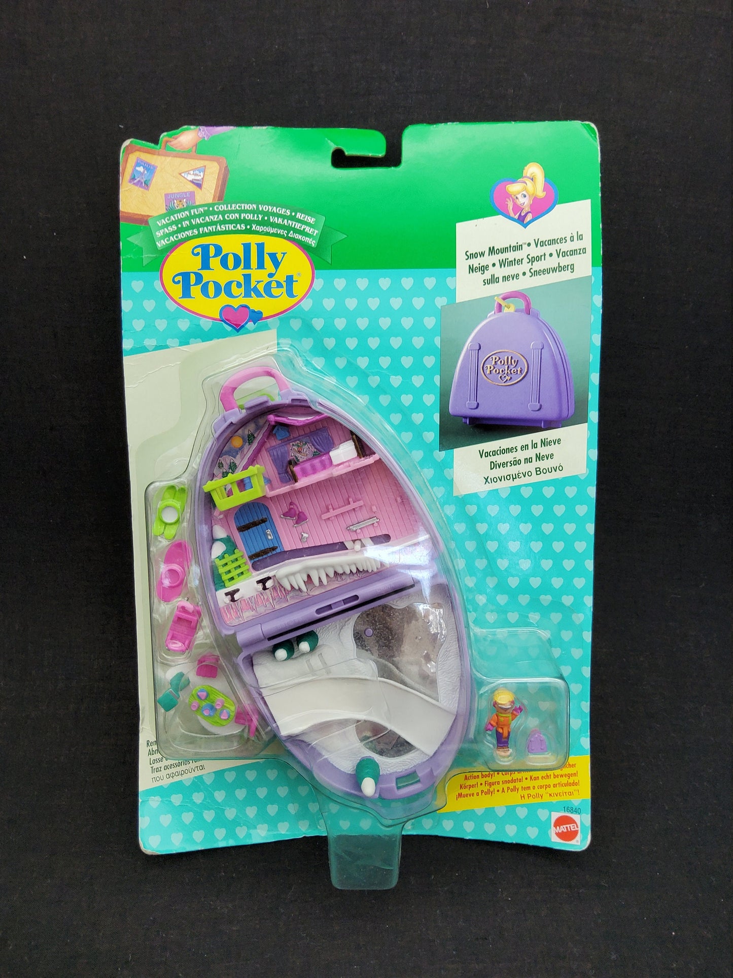 Polly pocket ski vacation sealed in original packaging