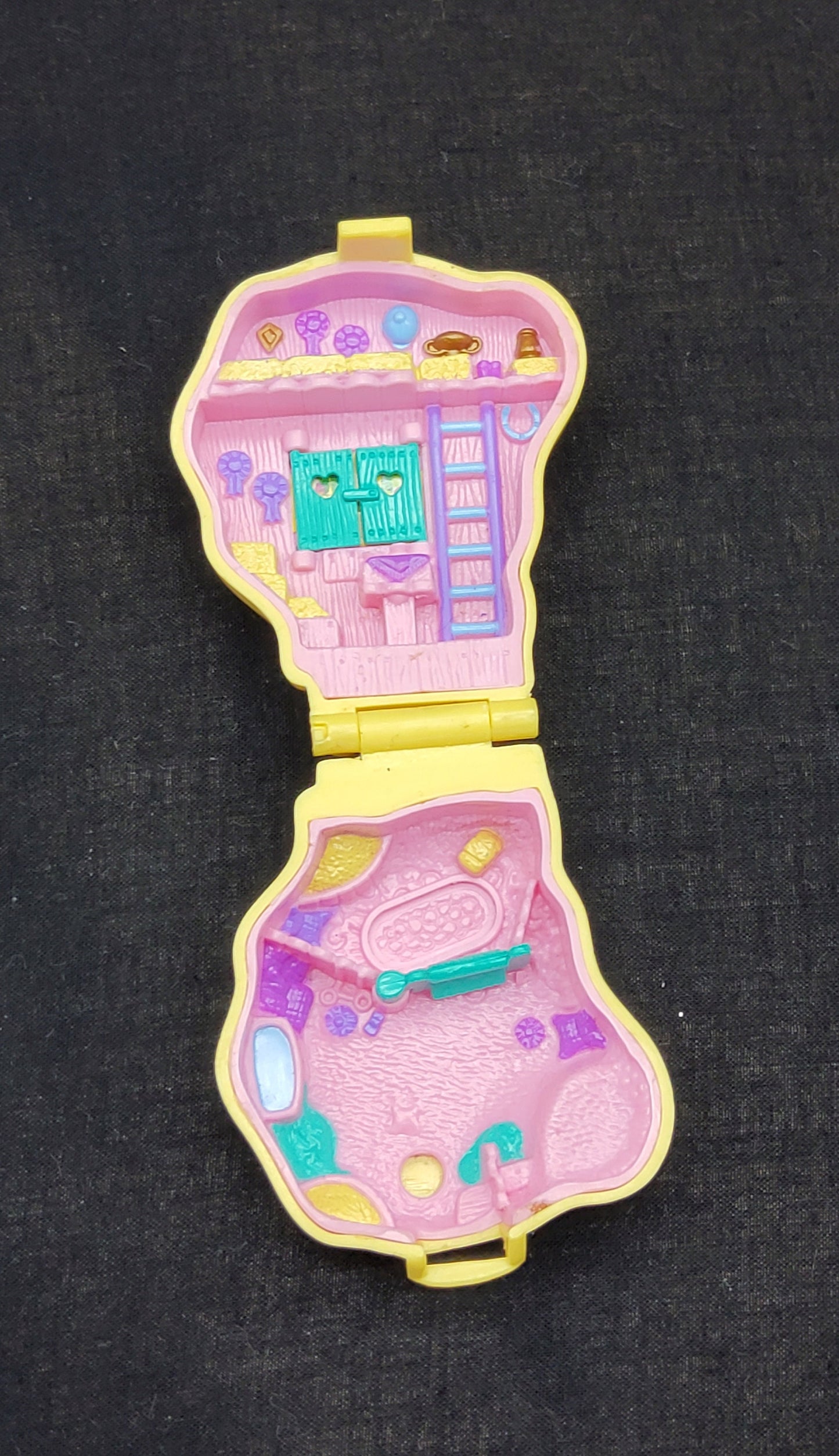 Polly pocket pony riding
