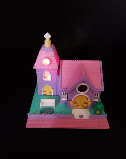 Polly pocket wedding chapel 100% complete