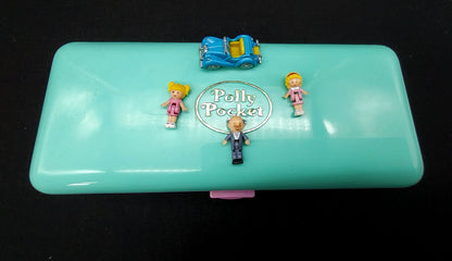 Polly pocket money box 100% complete