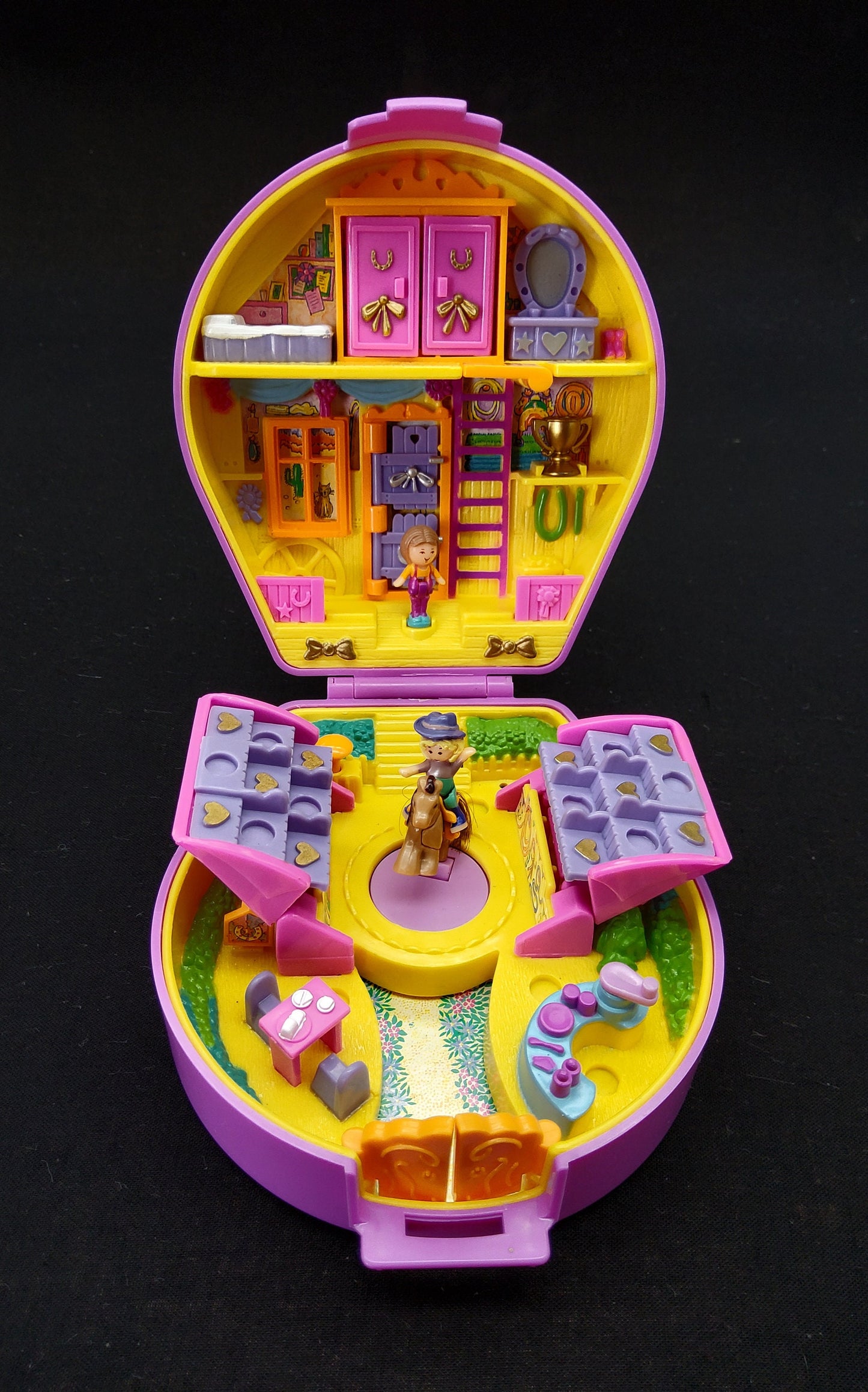 Polly pocket pony riding show with working sound