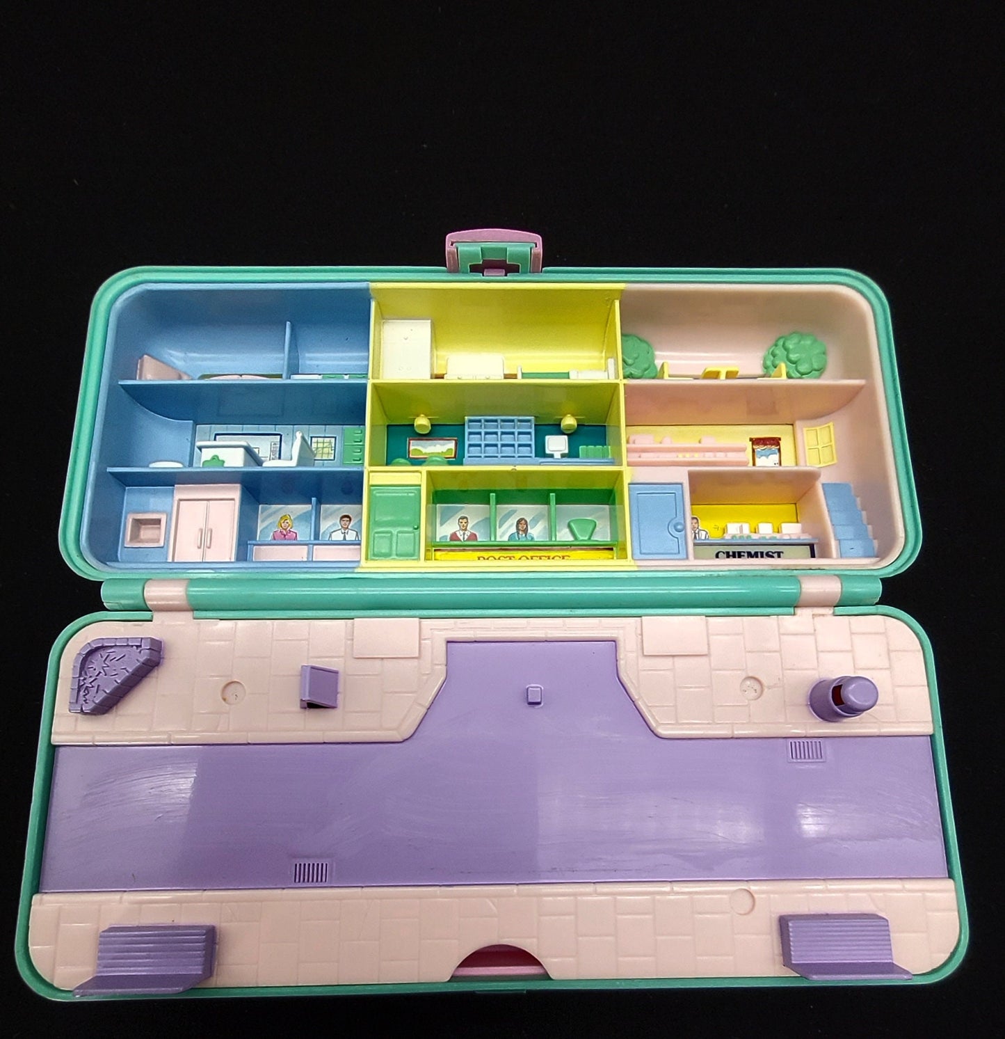 Polly pocket money box 100% complete