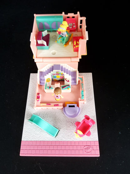 Polly pocket toy shop 100% complete