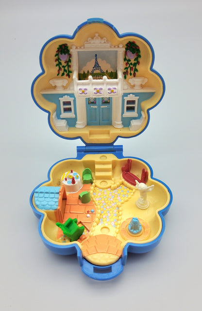 Polly pocket Fifi in Paris 100% complete