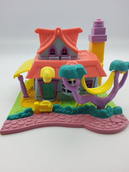 Polly pocket light up kitty house 100% complete