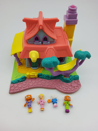 Polly pocket light up kitty house 100% complete