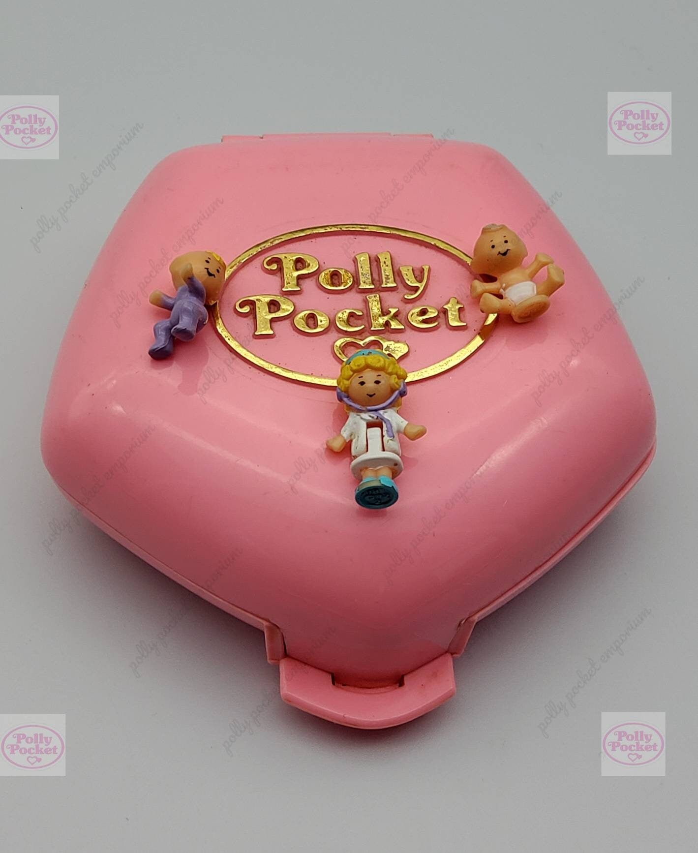 Polly pocket Polly in the nursery 100% complete
