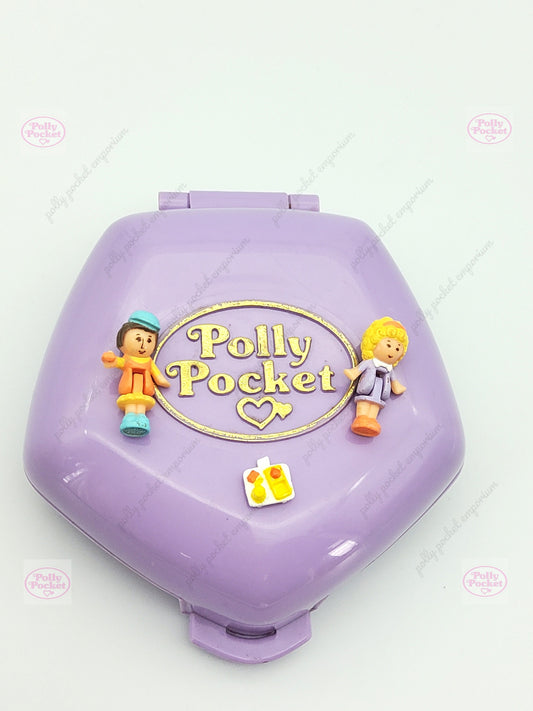 Polly pocket  fast food 100% complete