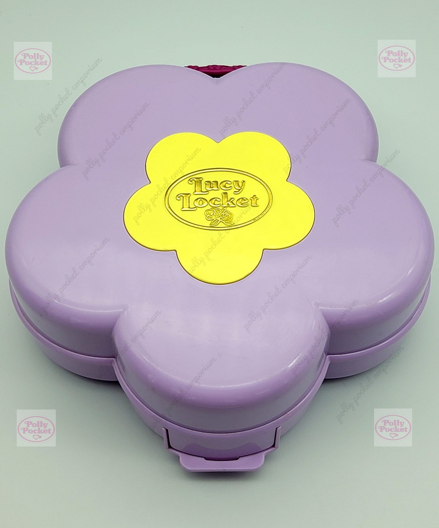 ULTRA RARE Polly pocket Lucy locket pretty pets corner 100% complete