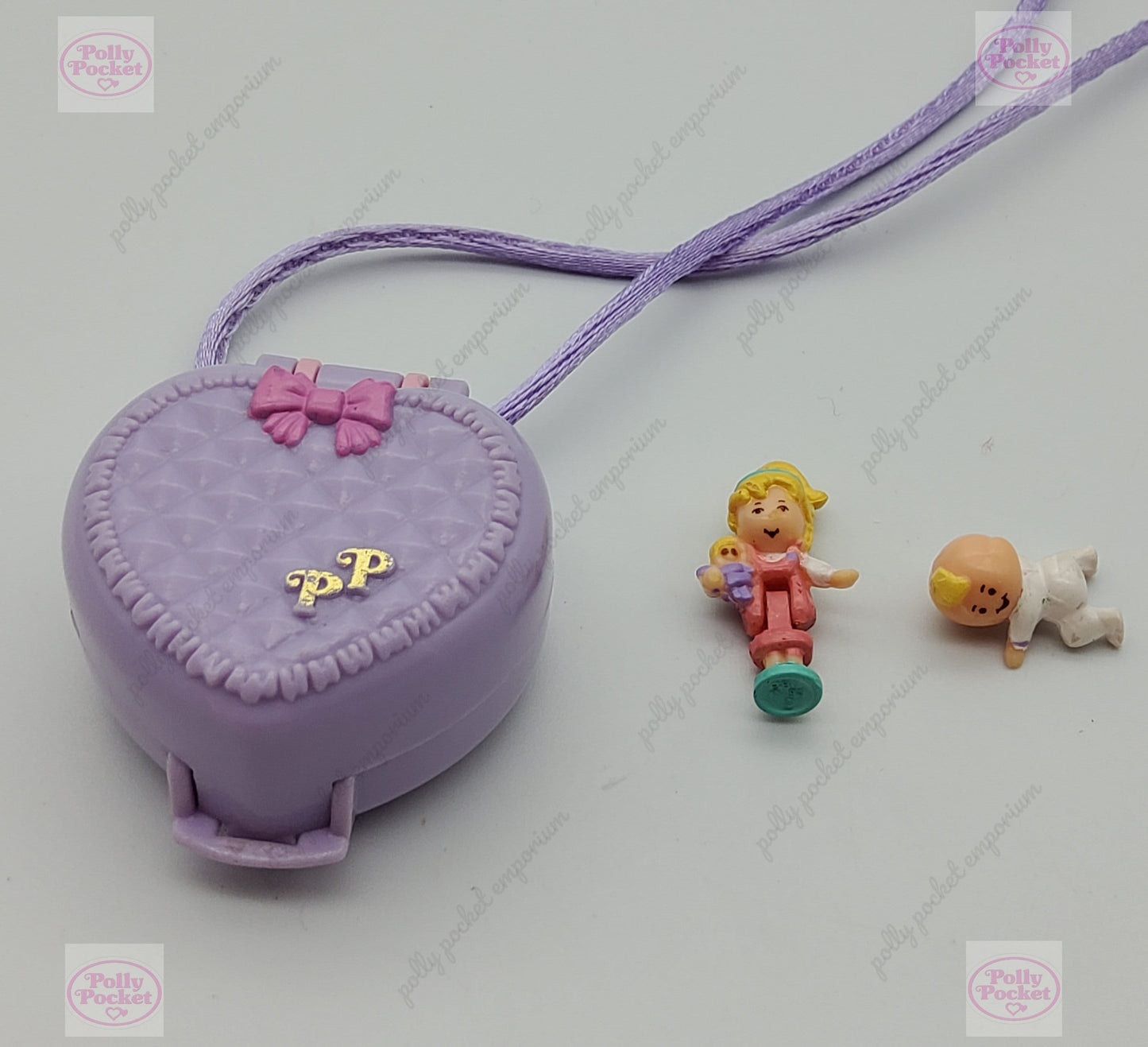 RARE Polly pocket baby and blanket locket 100% complete