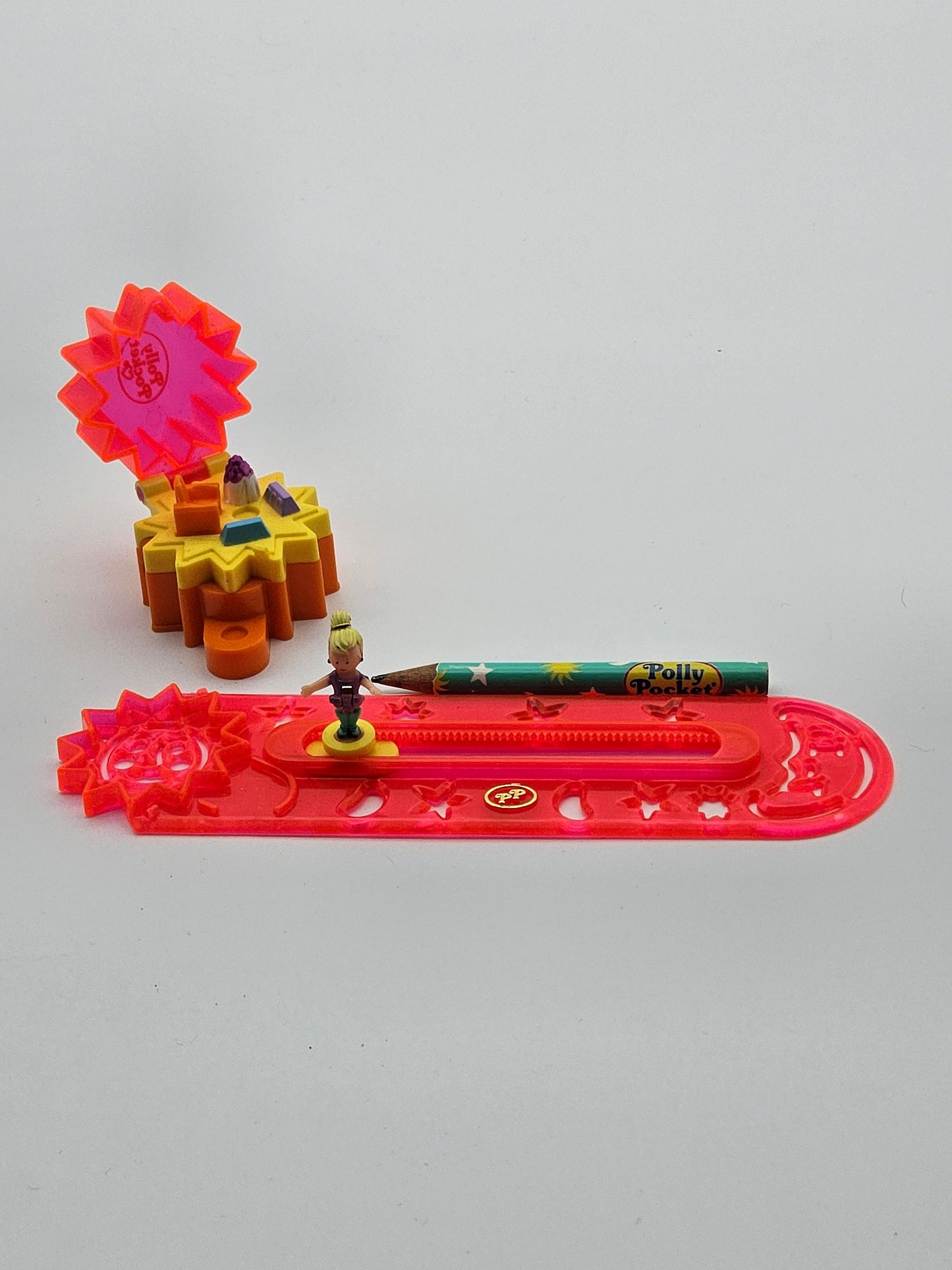 ULTRA RARE polly pocket star burst ruler and sharpener almost complete (missing paper)