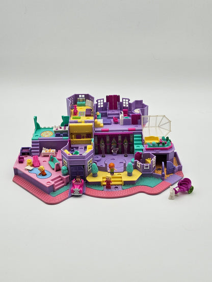 Polly pocket mansion 100% complete (working lights)