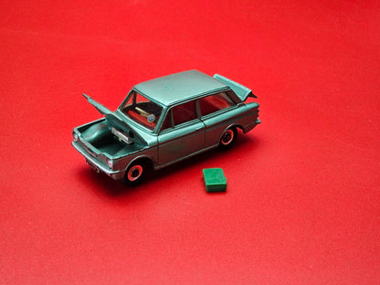 Dinky number 138 Hillman Imp with original luggage and box