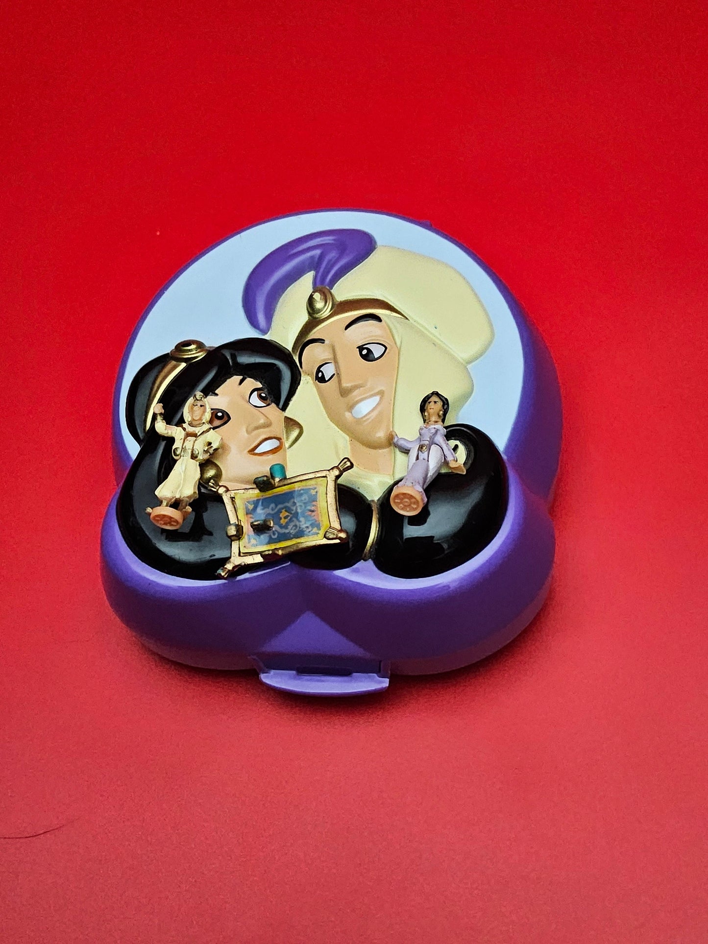 Polly pocket Disney Aladdin compact 100% complete