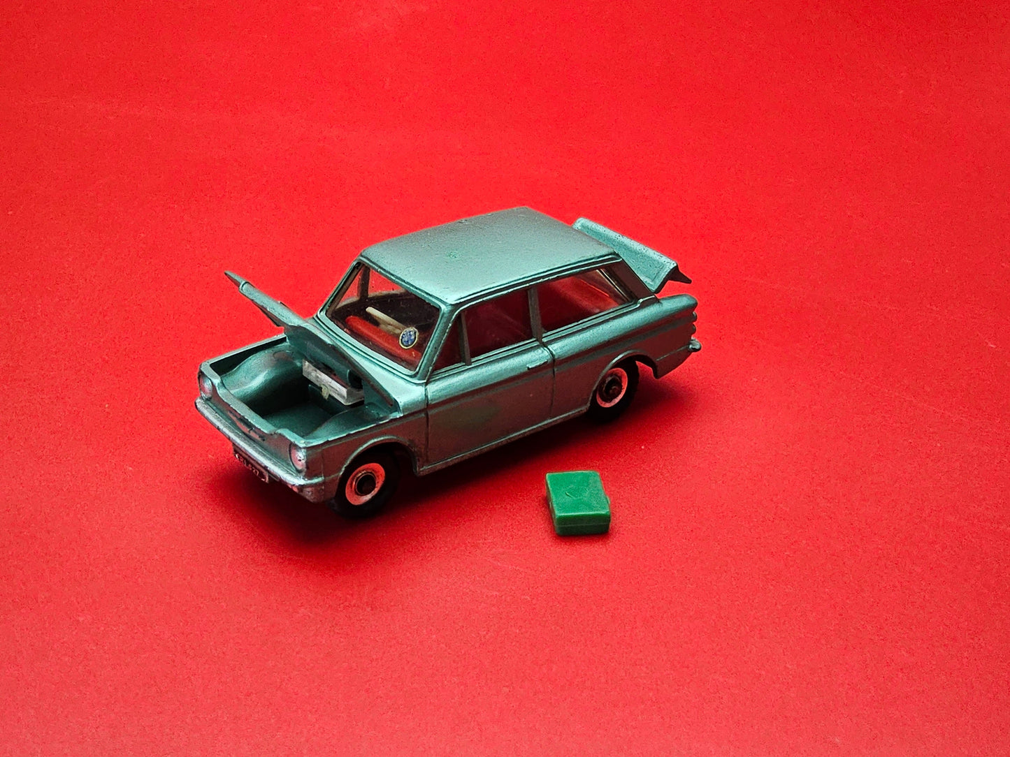 Dinky number 138 Hillman Imp with original luggage and box