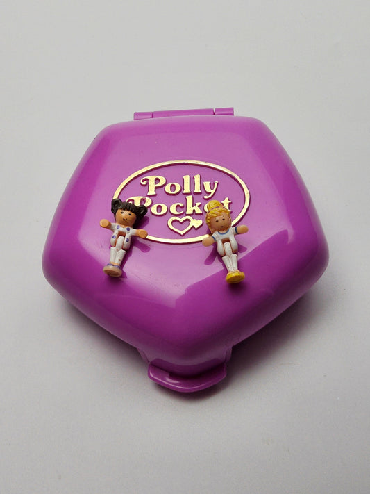 Polly pocket variation slumber party with both original dolls