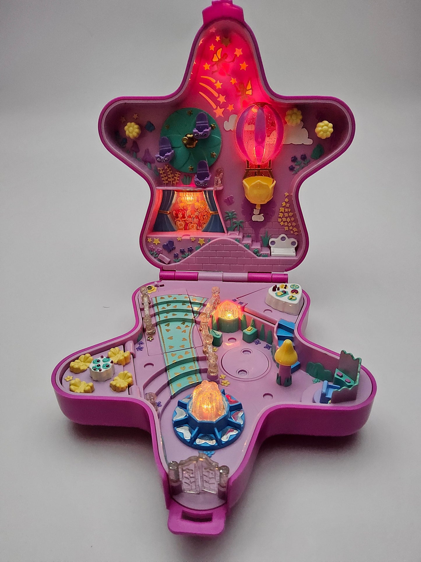 Polly pocket fairy wonderland 100% complete lights working